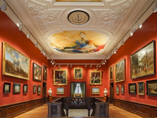 Foto van het interieur van het Mauritshuis.