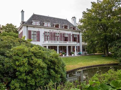 Foto buitenzijde Landhuis Dijkenburg