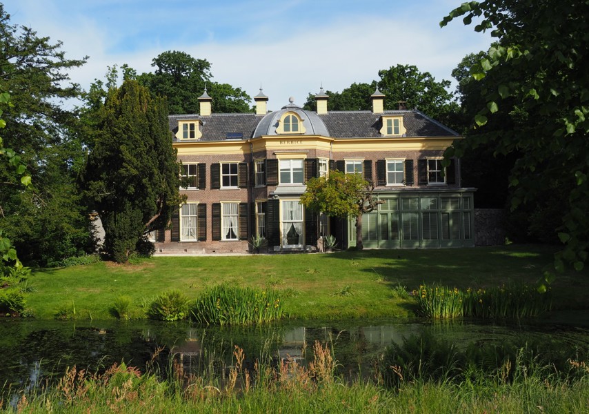 Foto voorgevel Buitenplaats Berbice (foto: Stichting Monument & Verhaal)